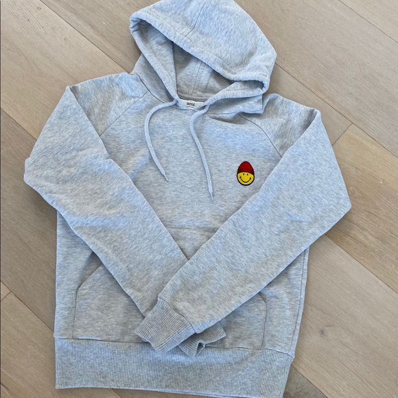 ami smiley sweatshirt